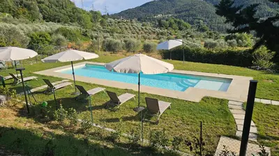 Piscina di Agriturismo Verde Oliva o nelle vicinanze