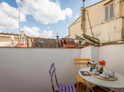 Balcone o terrazza di Uffizi Gallery Rooftop Apartment by Mamo Florence
