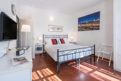 Cucina o angolo cottura di Wine Apartments Florence Prugnolo