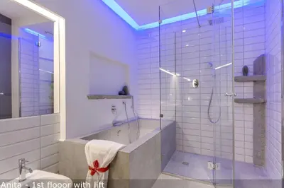 Bagno di Belle Donne Apartments by Mamo Florence