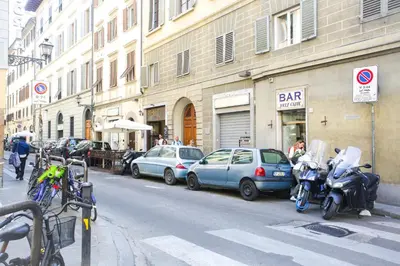 Ospiti di Via Guelfa Apartment