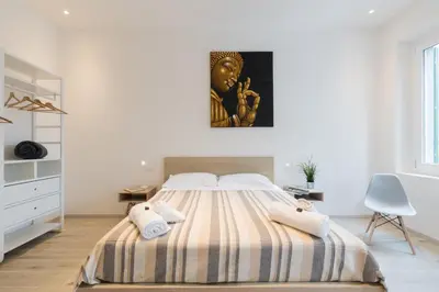 Letto o letti in una camera di Keys of Italy - Mudiva - Albero 2 - Train station modern 1 bdr flat 1st floor