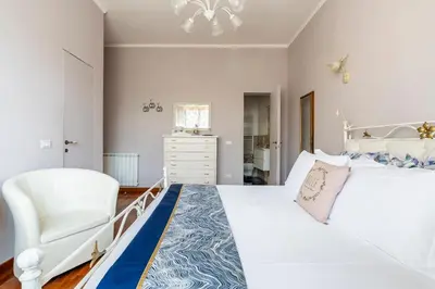 Letto o letti in una camera di Central View Boutique - Milù Holidays Firenze