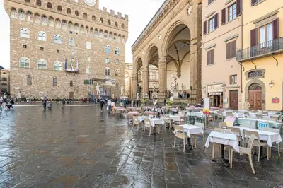 Ristorante o altro punto ristoro di Piazza Signoria 1, apartment