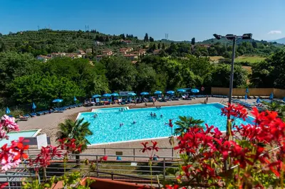 Piscina di Camping Village Il Poggetto o nelle vicinanze