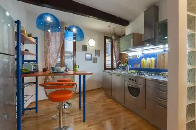 Cucina o angolo cottura di Pietrapiana flat & local market