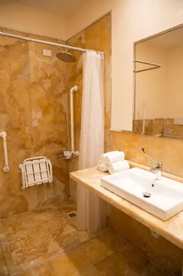 Bagno di Boutique Hotel Enia