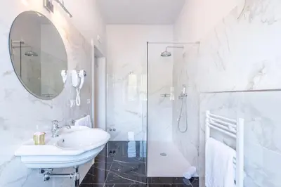 Bagno di 3110 ArtHotel