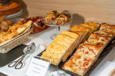 Cibo presso l'hotel o nelle vicinanze