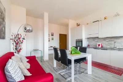 Cucina o angolo cottura di GuestHost - Visarno Arena Apartment