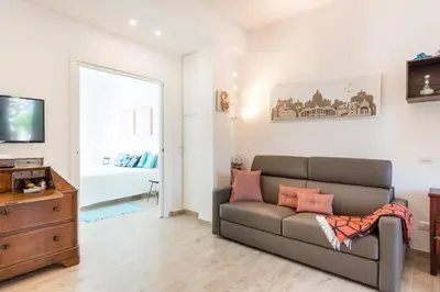 TV o dispositivi per l'intrattenimento presso Cool Flat Alberti Lift, Terraces, Free Parking