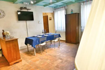 TV o dispositivi per l'intrattenimento presso Appartamento Luna 36 in centro a Firenze