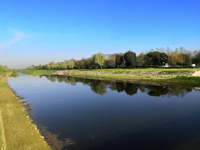 Vista sul fiume nelle vicinanze dell'appartamento