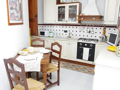 Cucina o angolo cottura di Apartment Gli Artisti by Interhome