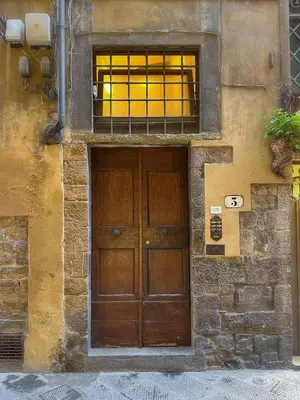 Facciata o entrata di Loft moderno vista centro città J House