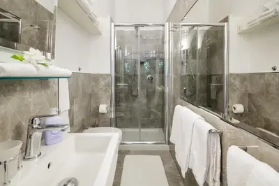 Bagno di Cottage in centro con parcheggio privato