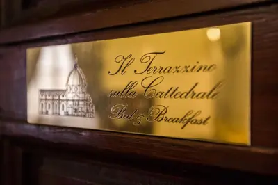 Certificato, attestato, insegna o altro documento esposto da Il Terrazzino sulla Cattedrale