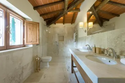 Bagno di 3bdrm luxury Apartment in Tuscan Villa,Private Estate, shared Swimmingpool