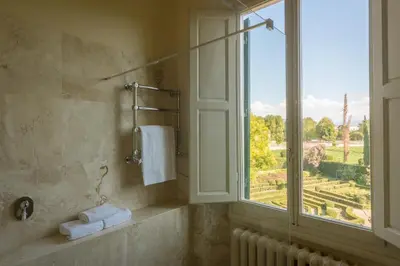 Bagno di 3bdrm luxury Apartment in Tuscan Villa,Private Estate, shared Swimmingpool