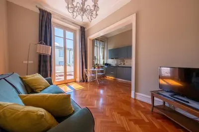 TV o dispositivi per l'intrattenimento presso Serristori Palace Residence