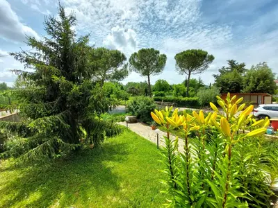 Giardino di Casa Vacanze - La Ginestra