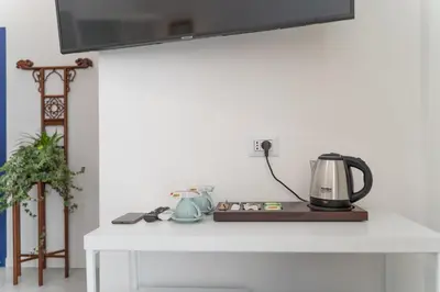Set per la preparazione di tè e caffè presso B&B La Residenza di Michelangelo