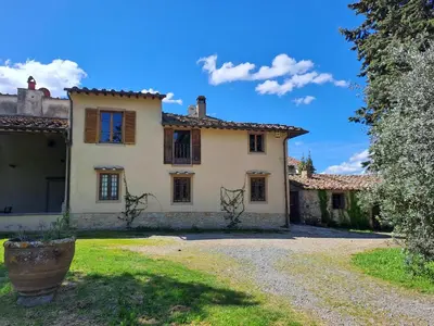 Edificio in cui si trova la stanza in casa privata