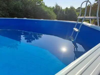 Piscina di Sunshine Suites o nelle vicinanze