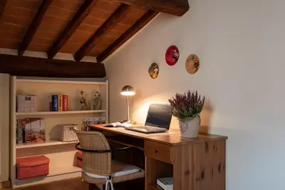 Biblioteca nell'appartamento