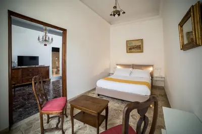 TV o dispositivi per l'intrattenimento presso b&b Florence Cathedral