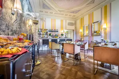Cibo presso l'hotel o nelle vicinanze