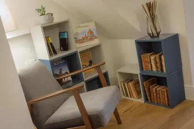 Biblioteca nell'appartamento
