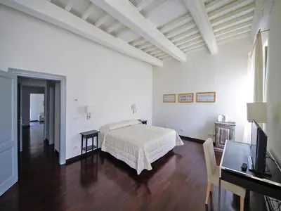 Letto o letti in una camera di Apartment in Tuscany with Pool near Florence