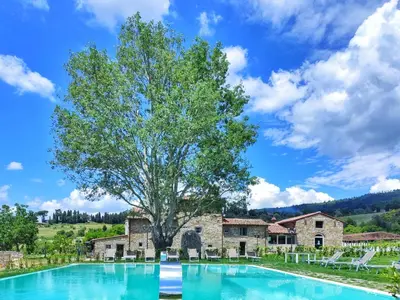 Piscina di Agri Resort & SPA Le Colline del Paradiso o nelle vicinanze