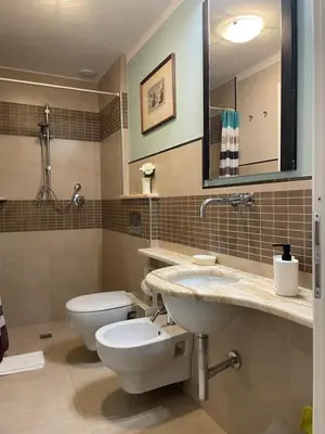 Bagno di Appartamento Orchidea