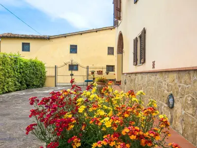 Giardino di Holiday Home Il Colombaino by Interhome