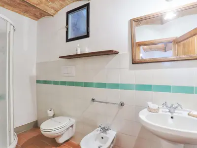 Bagno di Apartment La Vecchia Cantina by Interhome