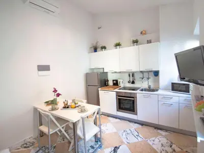 Cucina o angolo cottura di Apartment Bufalini 2 - Raffaello by Interhome