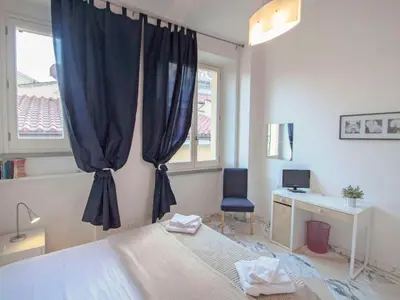 Letto o letti in una camera di Apartment Bufalini 3 - Michelangelo by Interhome