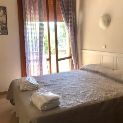 Sansovino Bed and Car