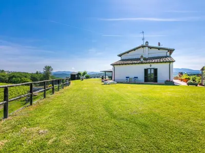 Paesaggio naturale nelle vicinanze della casa vacanze