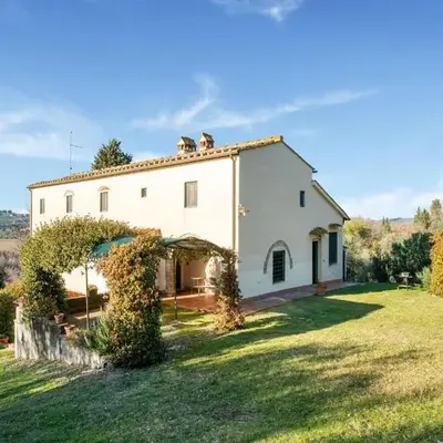 Tuscan Haven with Pool