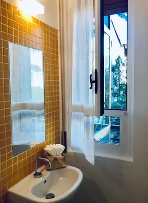 Bagno di Florence Libertà apartment with balcony