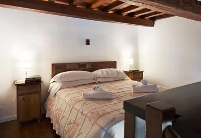 Letto o letti in una camera di Best Location w/ Breathtaking Views Chic Palace