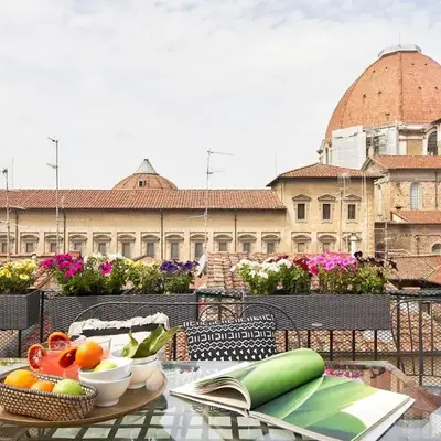 Best Location w/ Breathtaking Views Chic Palace