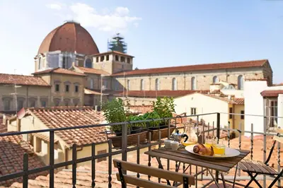 Balcone o terrazza di One of a kind Near The Duomo w/Balcony Palace Apt