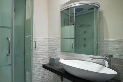 Bagno di D'HOME FLORENCE