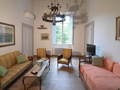TV o dispositivi per l'intrattenimento presso Giardino D'Azeglio Locazione Turistica