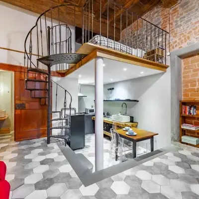 GuestHost - Florence Oltrarno Duplex Apartment