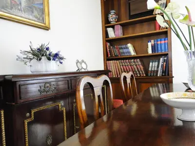 Biblioteca nell'appartamento